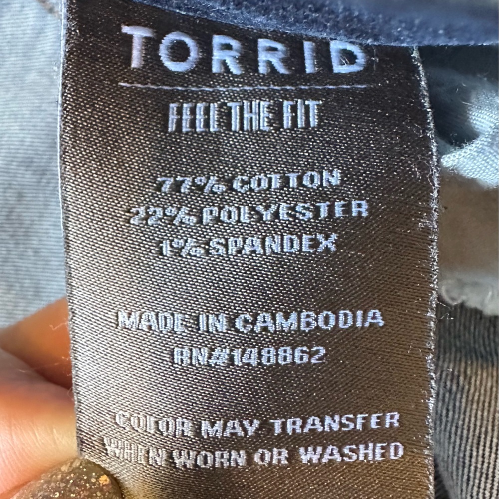 🌴 Torrid Luxe Slim Bootcut Jeans EUC SZ 26 TALL - Picture 5 of 6